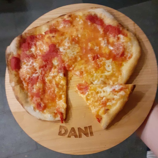 Pizzabrett rund mit Gravur